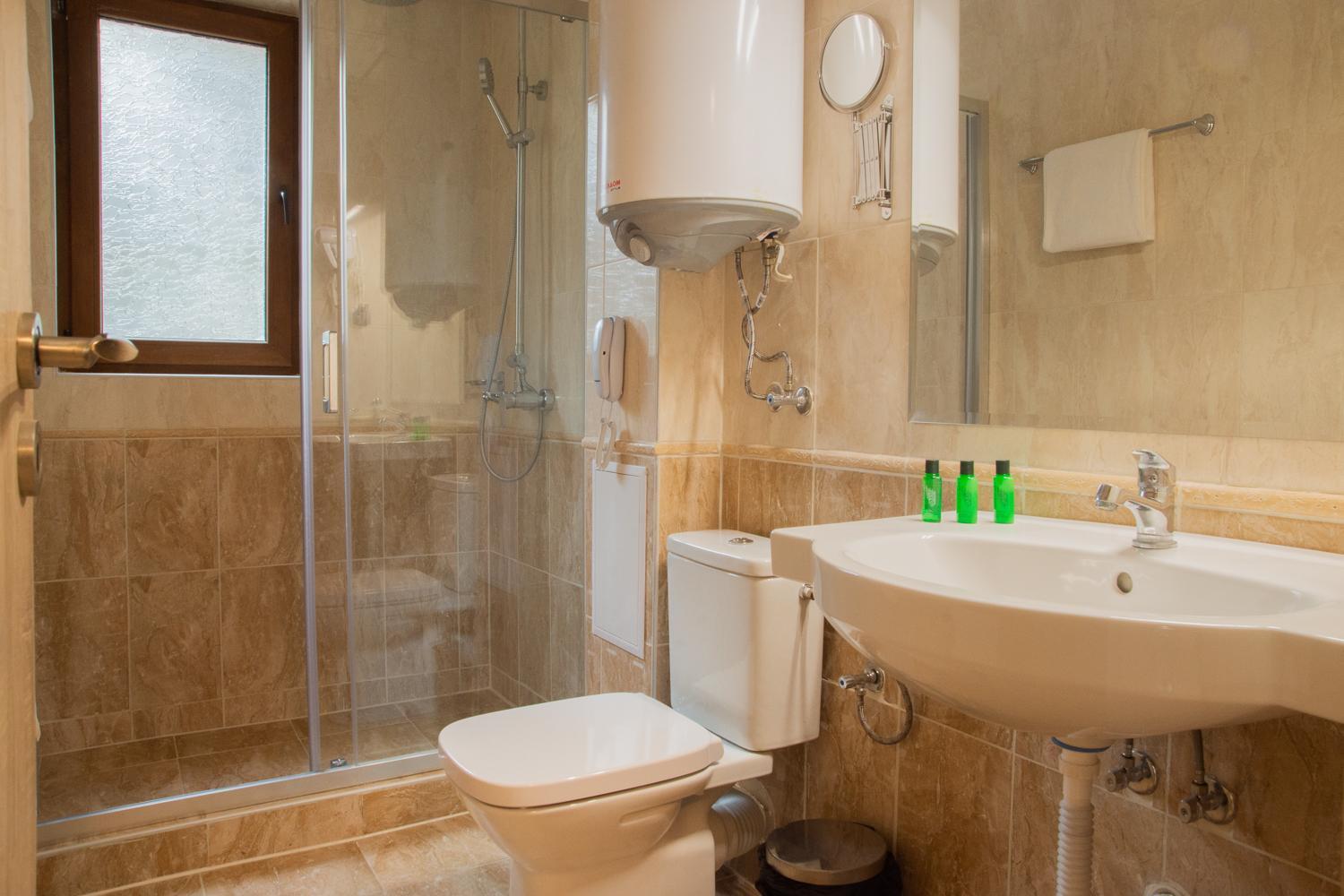 Vemara City Boutique Hotel-Free Parking Varna Luaran gambar